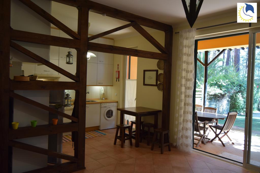 Dolphin Aroeira Beach Villa Charneca  Zewnętrze zdjęcie