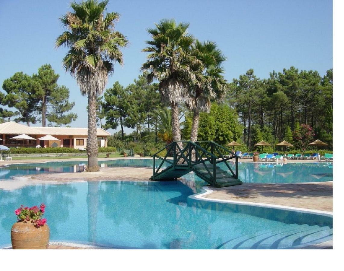 Dolphin Aroeira Beach Villa Charneca  Zewnętrze zdjęcie