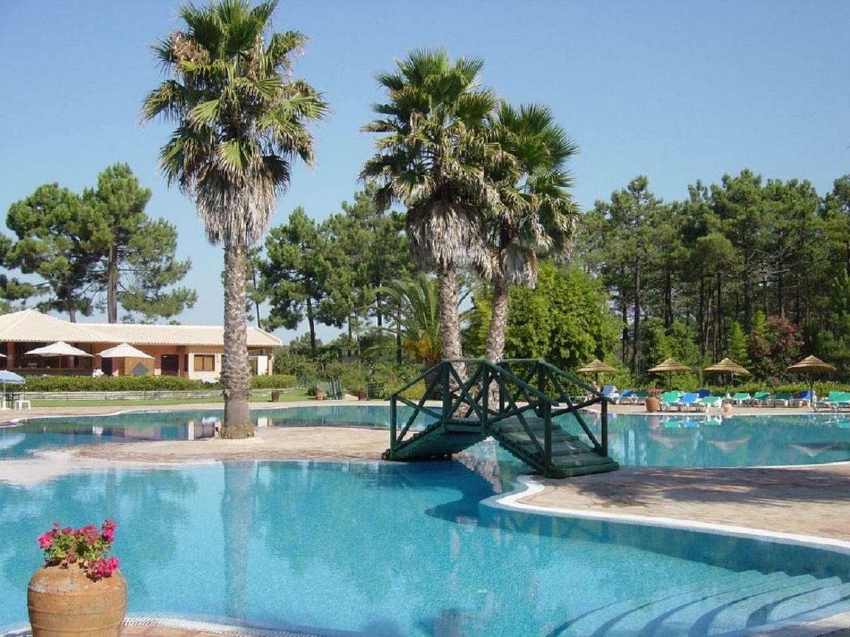 Dolphin Aroeira Beach Villa Charneca  Zewnętrze zdjęcie